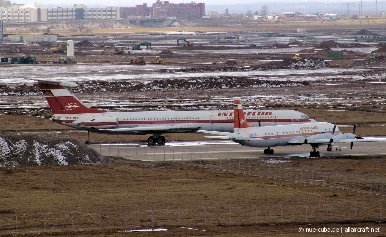 DDR-SEF (31402) 1973 Ilyushin IL-62