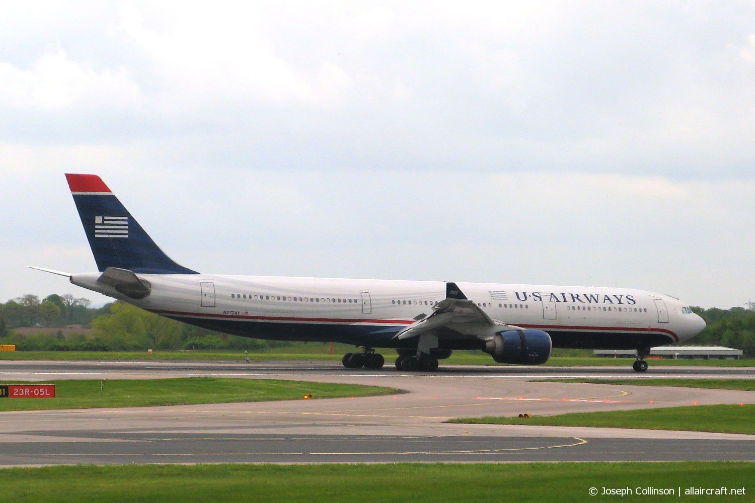 N272AY (333) 2000 Airbus A330-323