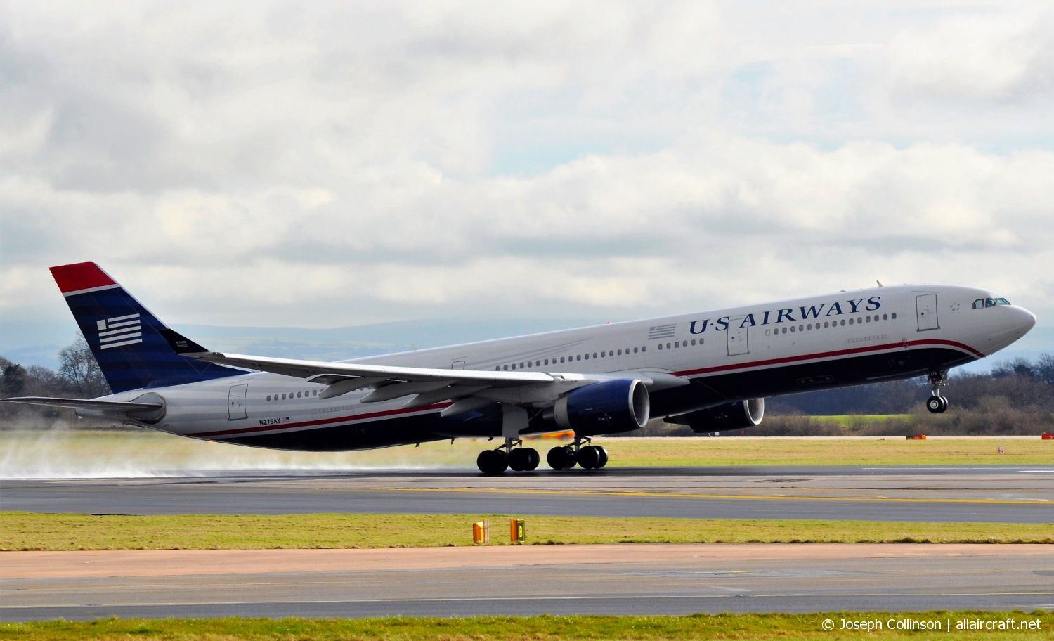 N275AY (370) 2000 Airbus A330-323