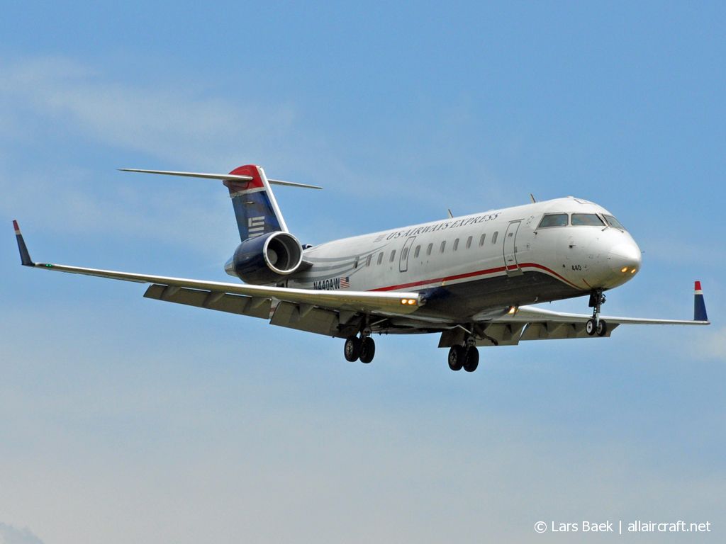 N440AW (7766) 2003 Bombardier CRJ-200LR