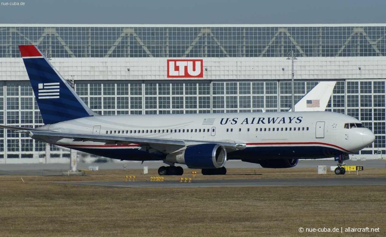 N255AY (25257) 1991 Boeing 767-2B7(ER)
