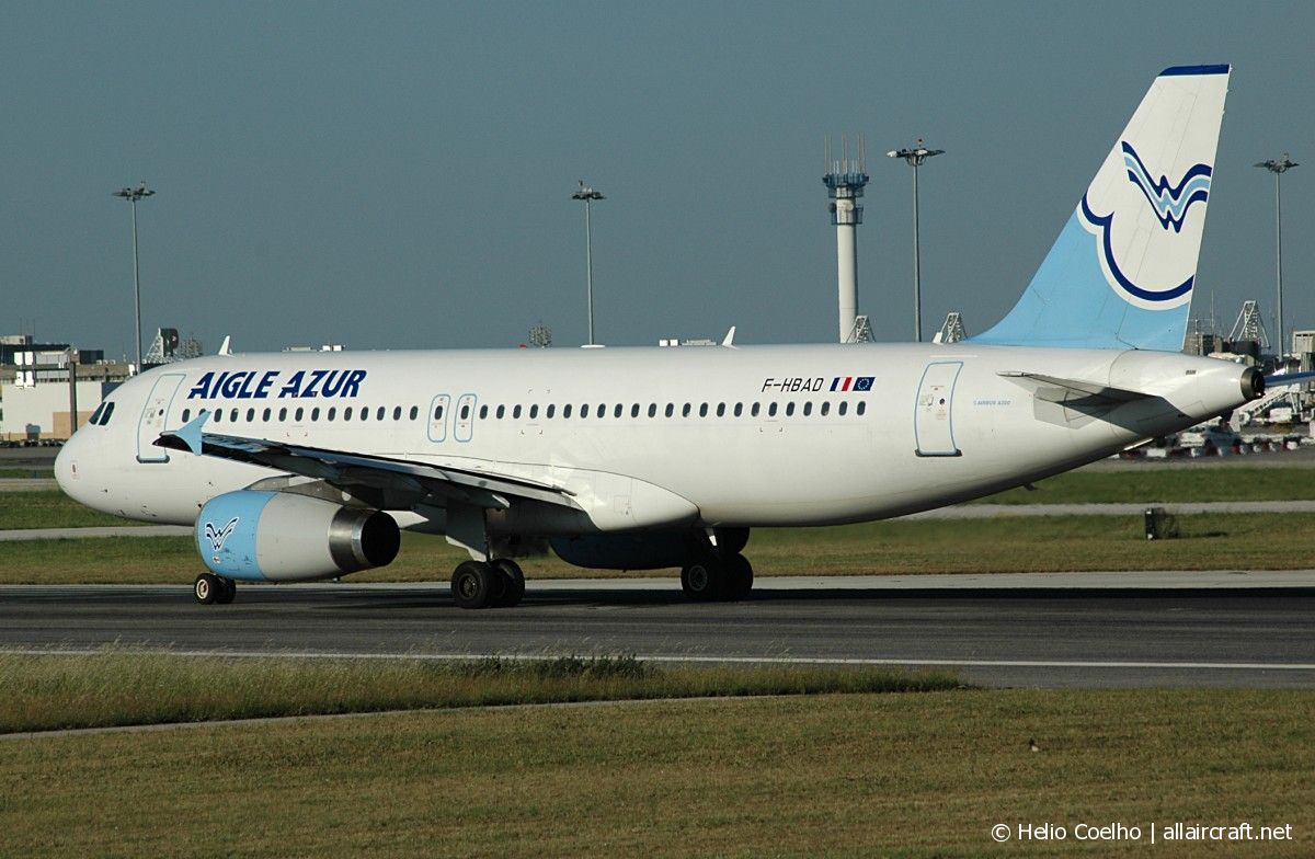 F-HBAD (561) 1995 Airbus A320-233