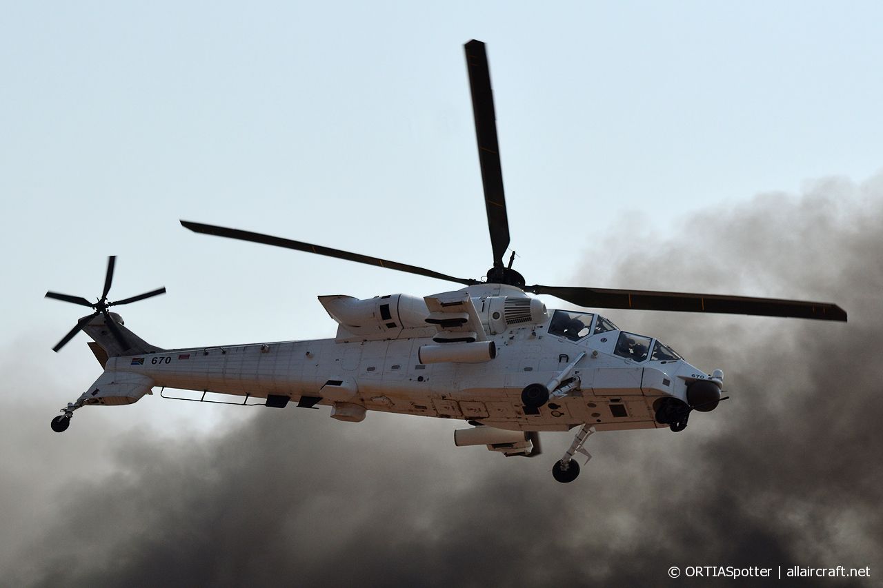 670 (cn 1001) 1999 Denel Rooivalk Mk.1