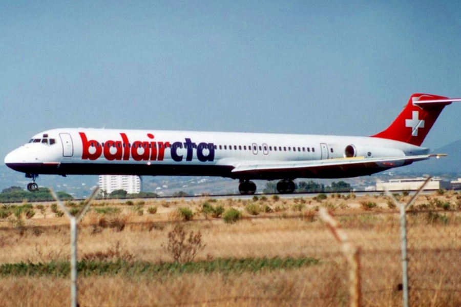 HB-INW · McDonnell Douglas MD-83 · (FAO / LPFR)