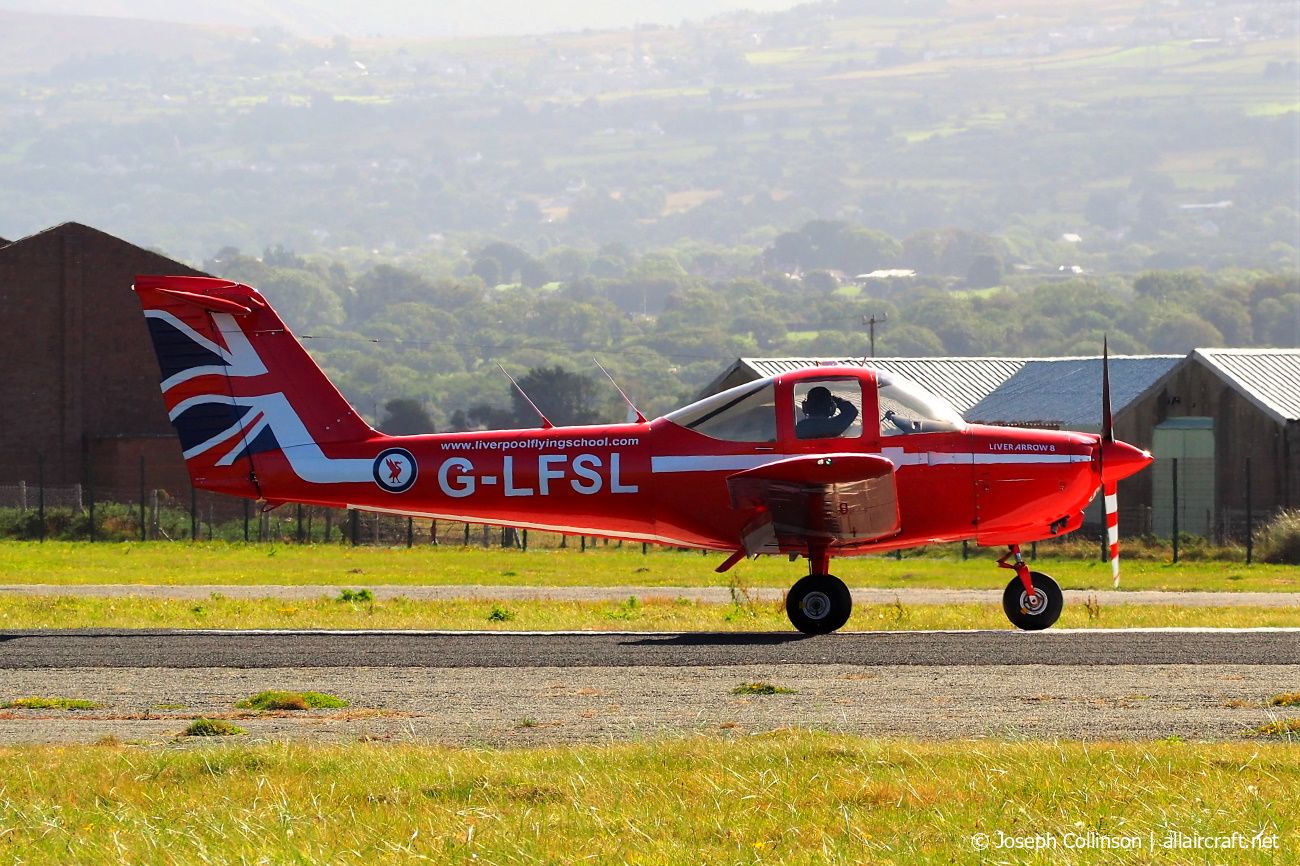 G-LFSL (3881A0086) 1981 Piper PA-38-112 Tomahawk