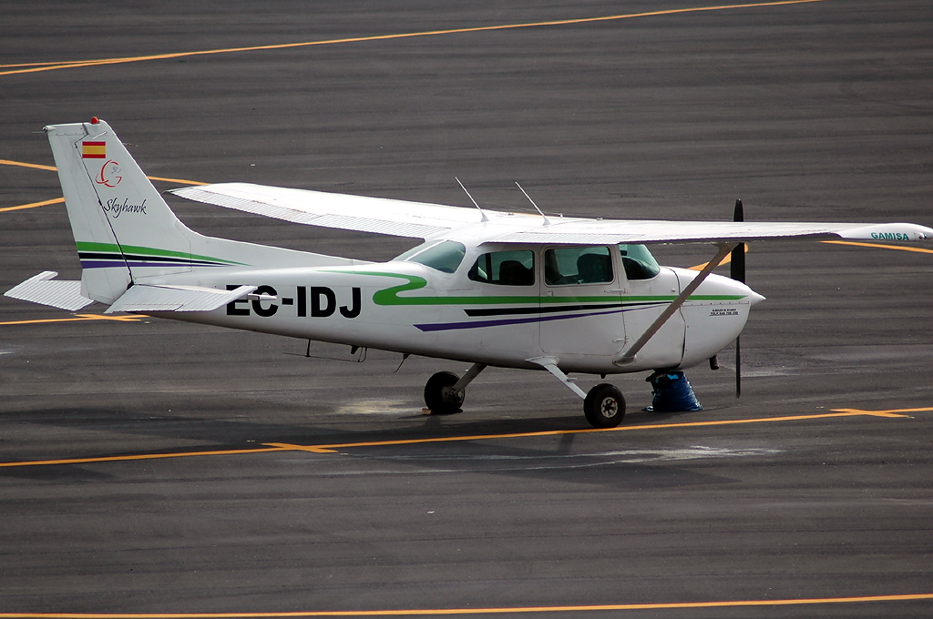 EC-IDJ · Cessna 172N Skyhawk II · (AGP / LEMG)