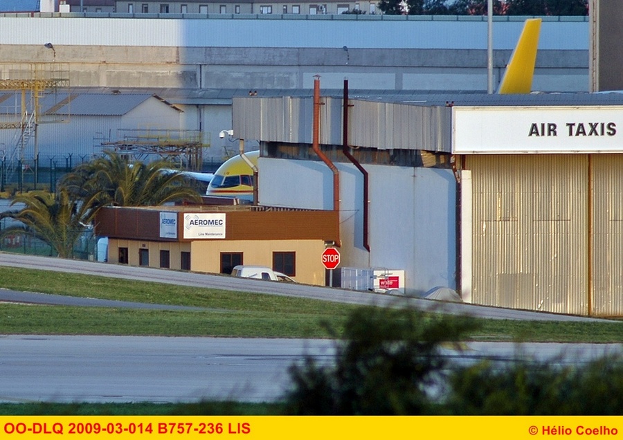 OO-DLQ · Boeing 757-236(SF) · (LIS / LPPT)