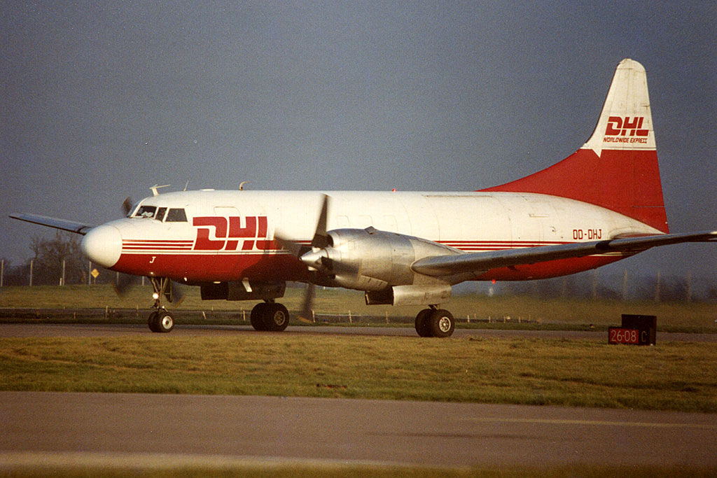 OO-DHJ · Convair 580 · (LTN / EGGW)