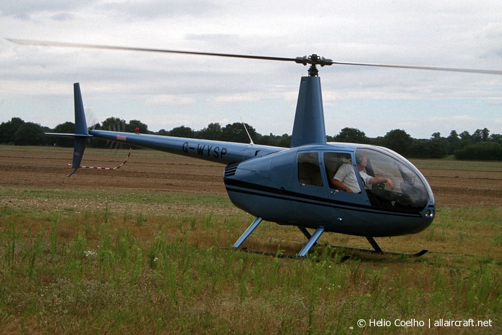 G-WYSP · Robinson R44 Astro · (EGSU)