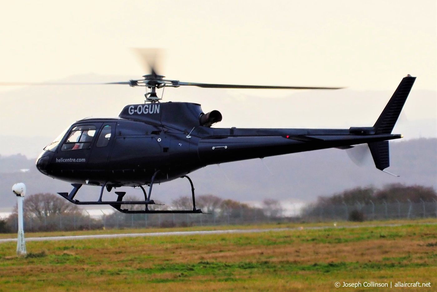 G-OGUN · Eurocopter AS-350B-2 Ecureuil · (LPL / EGGP)