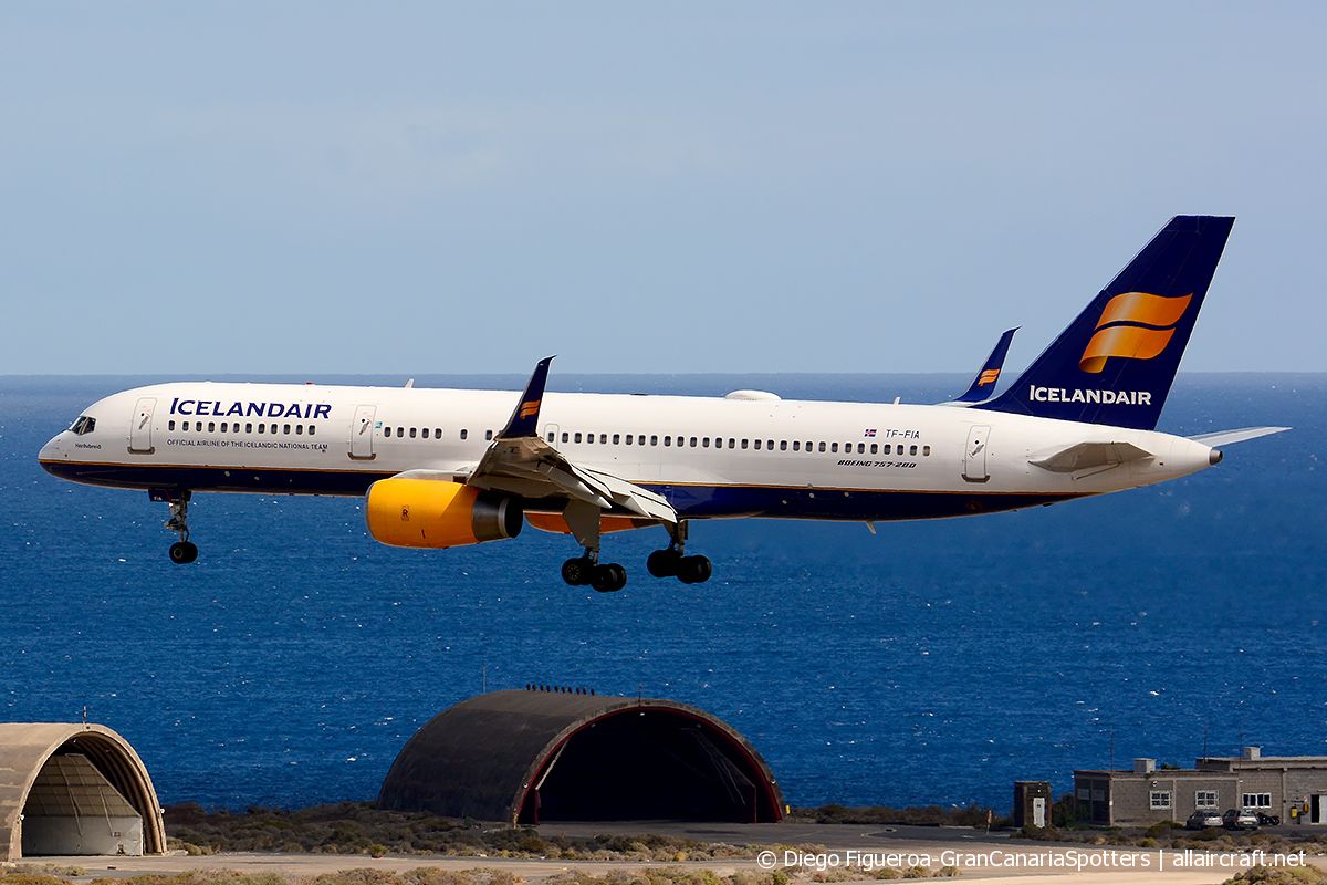 TF-FIA · Boeing 757-256(WL) · (LPA / GCLP)