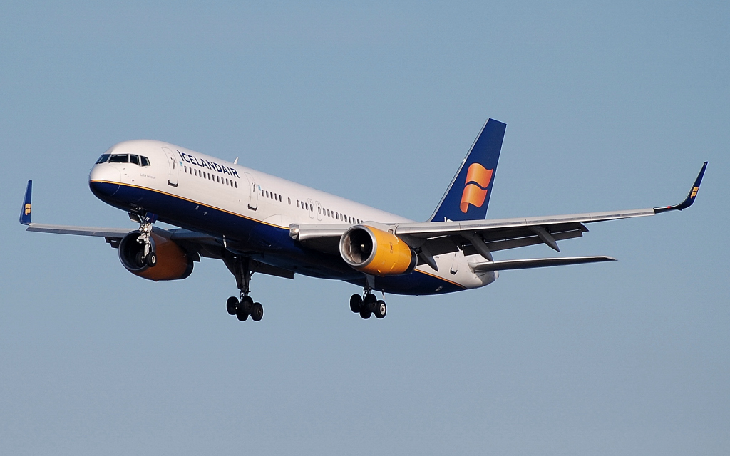 TF-FIP · Boeing 757-208(WL) · (CPH / EKCH)