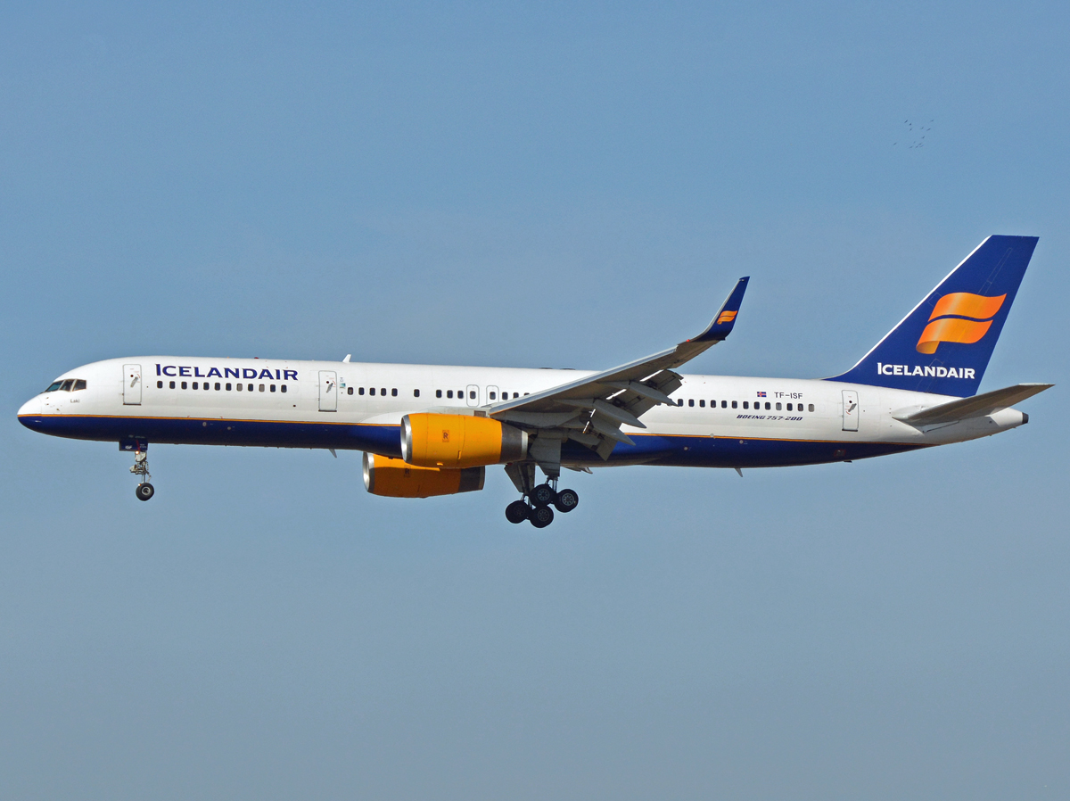 TF-ISF · Boeing 757-223(WL) · (CPH / EKCH)