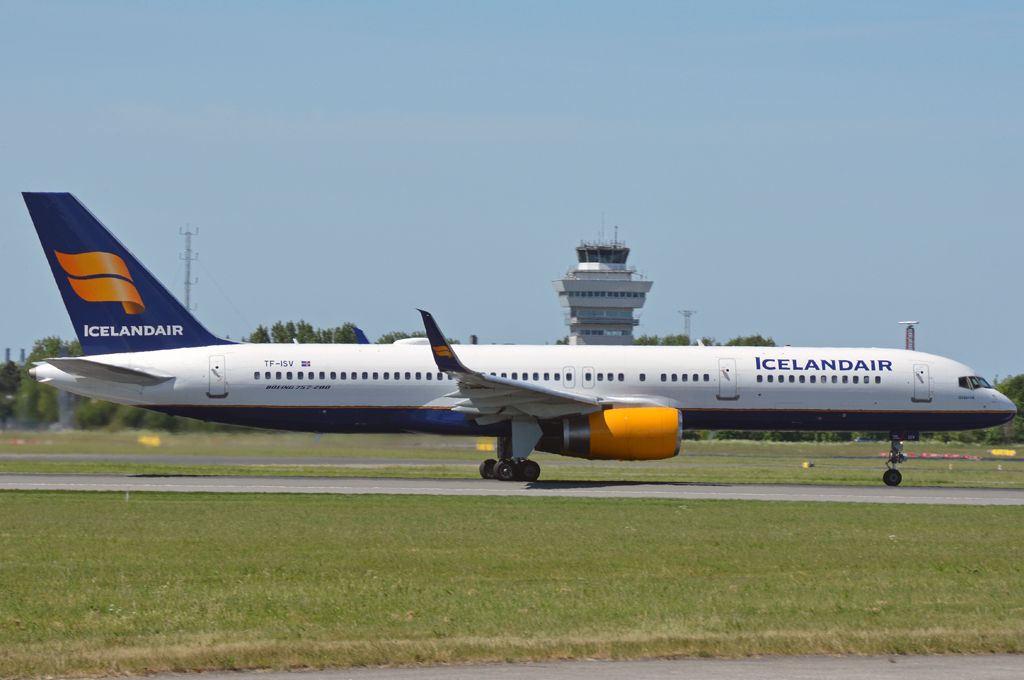TF-ISV · Boeing 757-256(WL) · (CPH / EKCH)