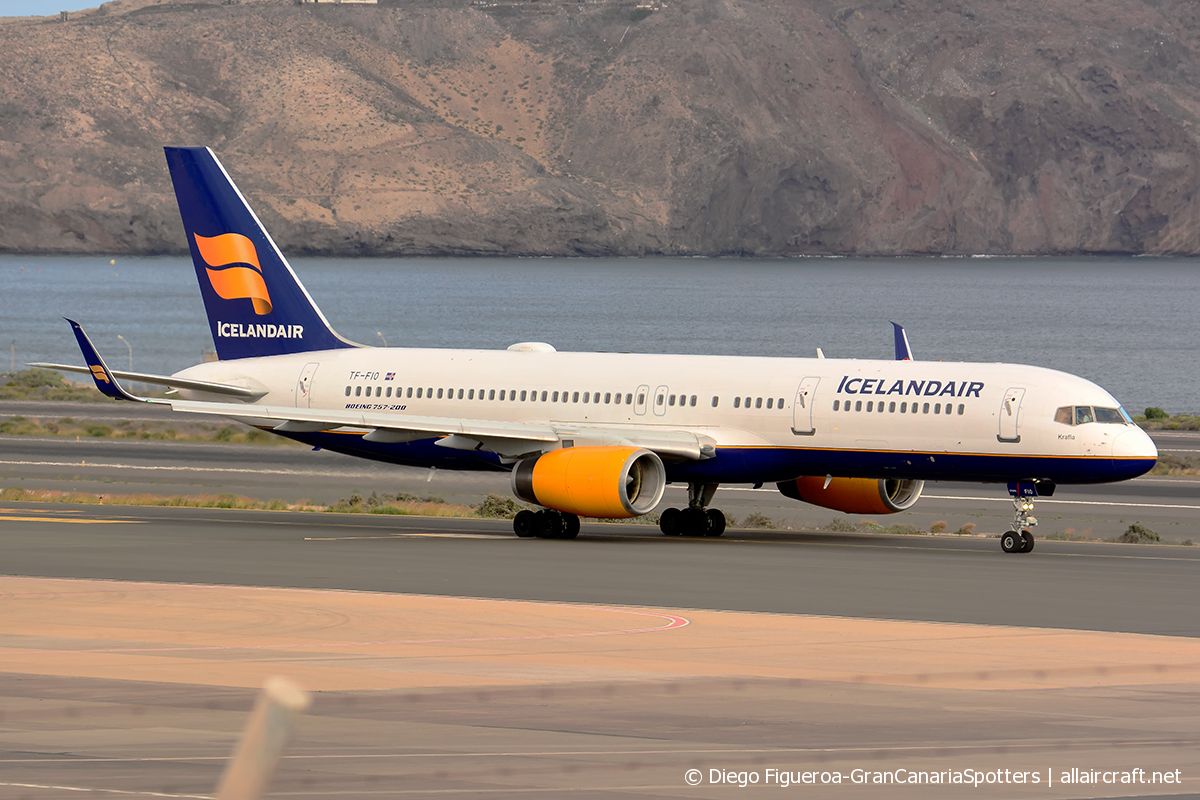 TF-FIO (29436) 1999 Boeing 757-208(WL)
