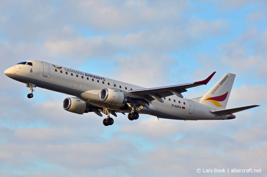 D-AZFA · Embraer 190-100LR · (CPH / EKCH)