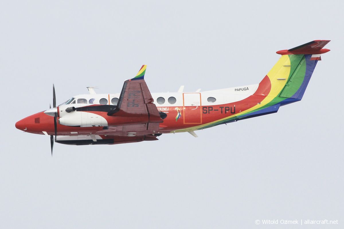 SP-TPU (FL-948) 2015 Beechcraft B300 King Air 350