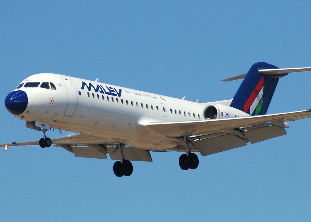 HA-LMF (11571) 1996 Fokker 70