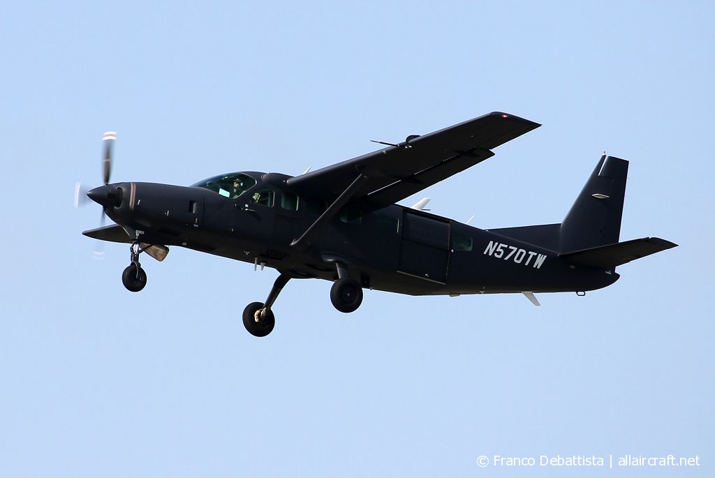 N570TW (208B-5570) Cessna 208B Grand Caravan EX