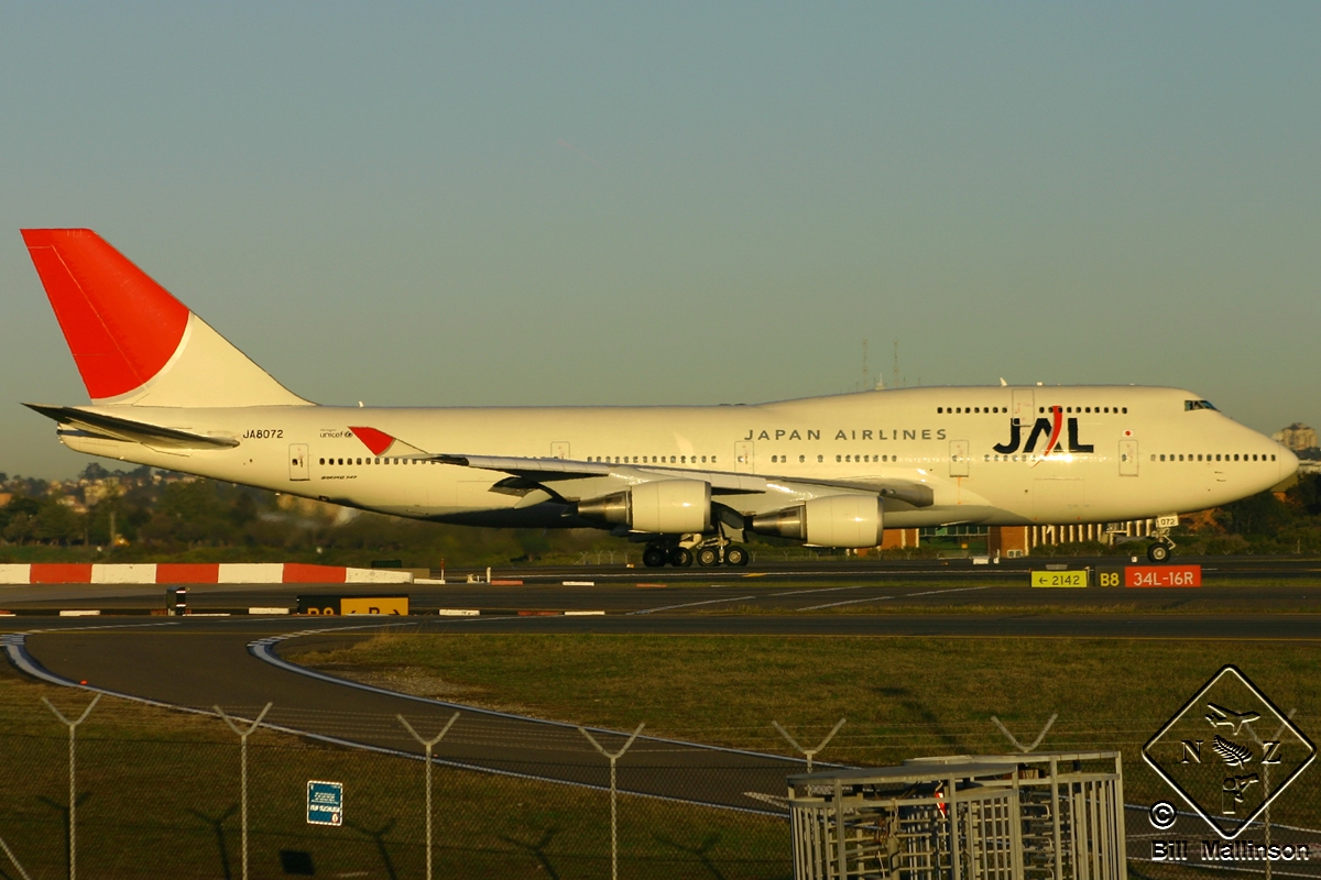 JA8072 (24424) 1989 Boeing 747-446(BCF)
