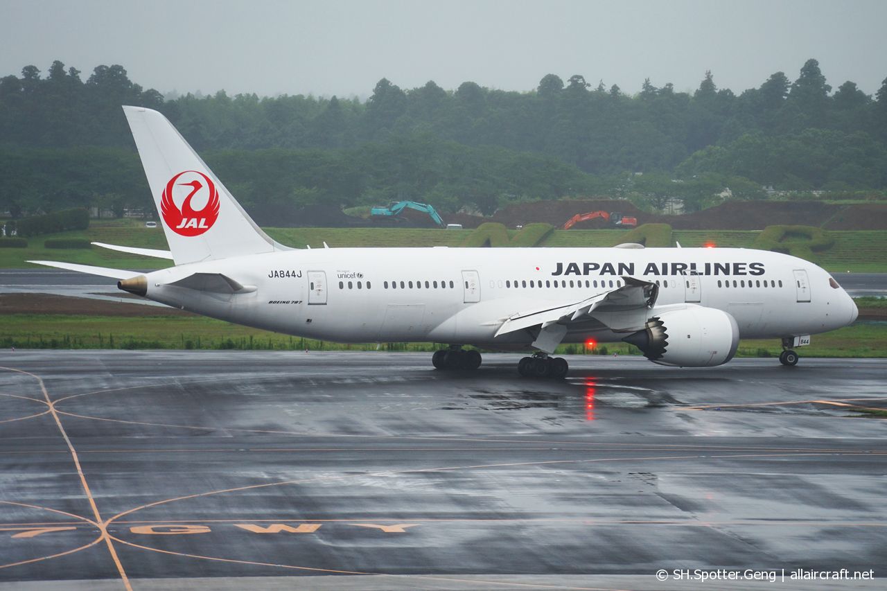 JA844J (38136) 2016 Boeing 787-8 Dreamliner