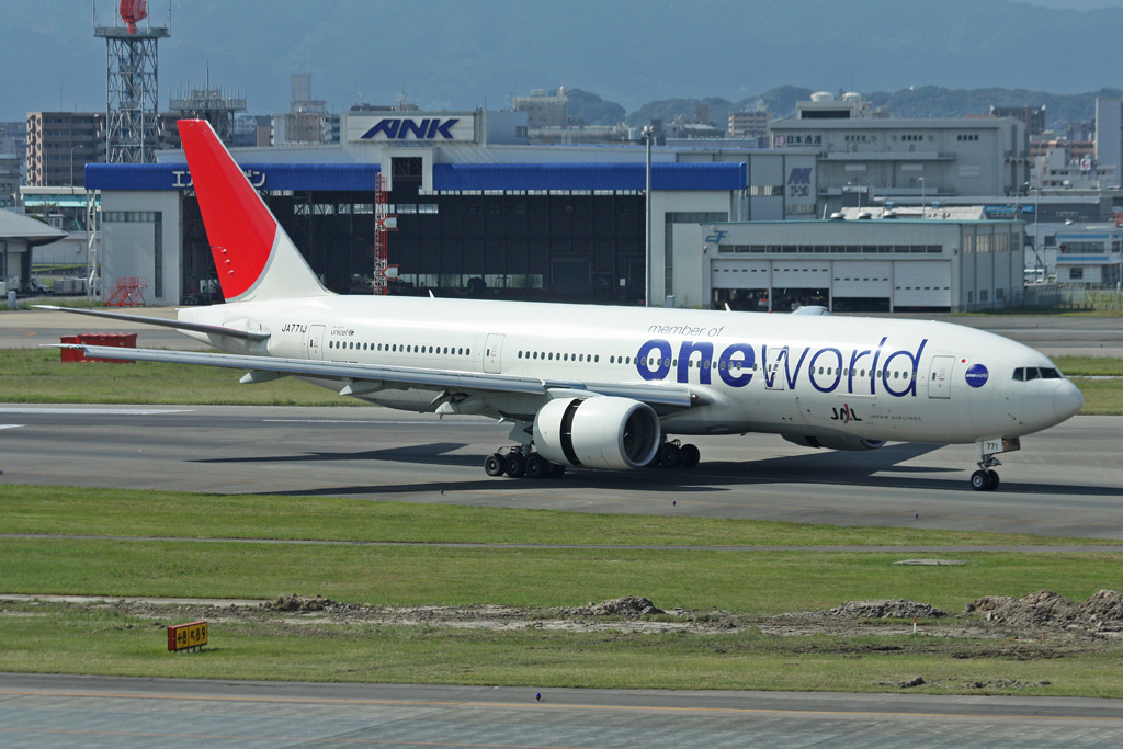 JA771J · Boeing 777-246 · (FUK / RJFF)