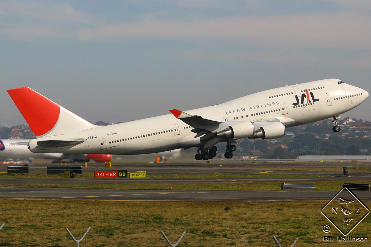 JA8910 (26355) 1994 Boeing 747-446