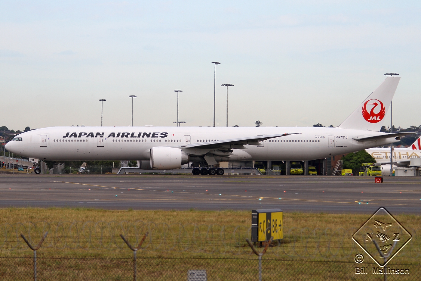 JA731J · Boeing 777-346/ER · (SYD / YSSY)