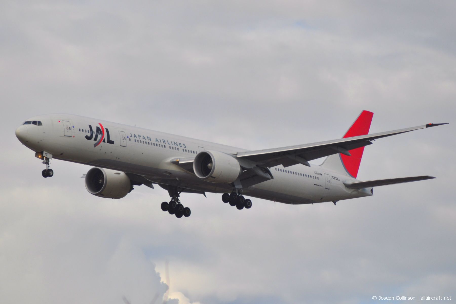 JA737J (36126) 2007 Boeing 777-346/ER