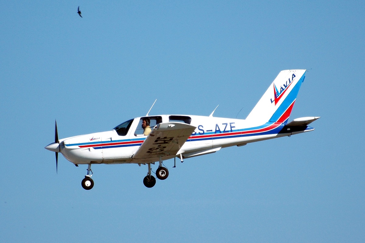 CS-AZF · Socata TB-9 Tampico · (LIS / LPPT)