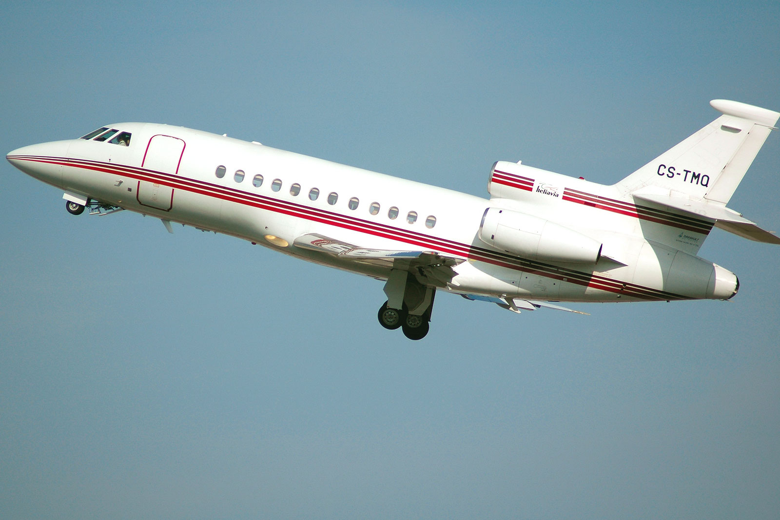 CS-TMQ · Dassault Falcon 900B · (LIS / LPPT)