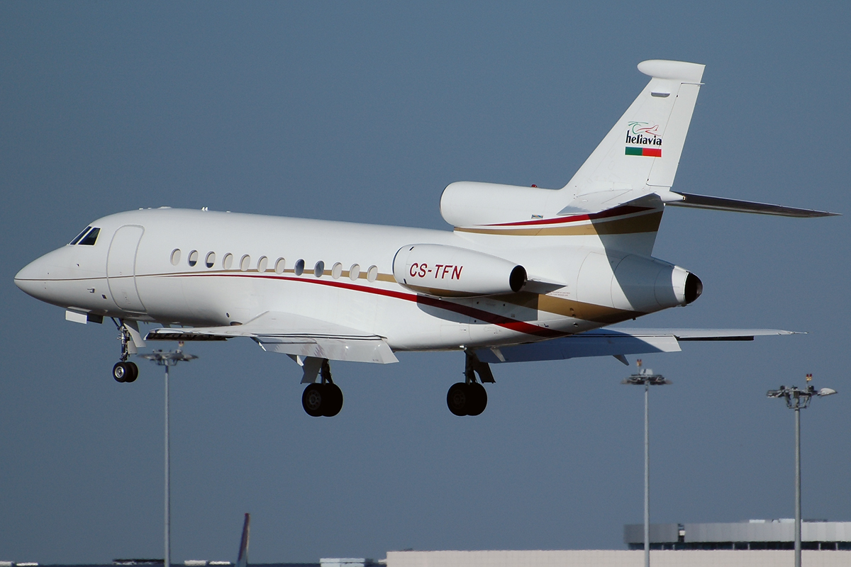 CS-TFN · Dassault Falcon 900B · (LIS / LPPT)