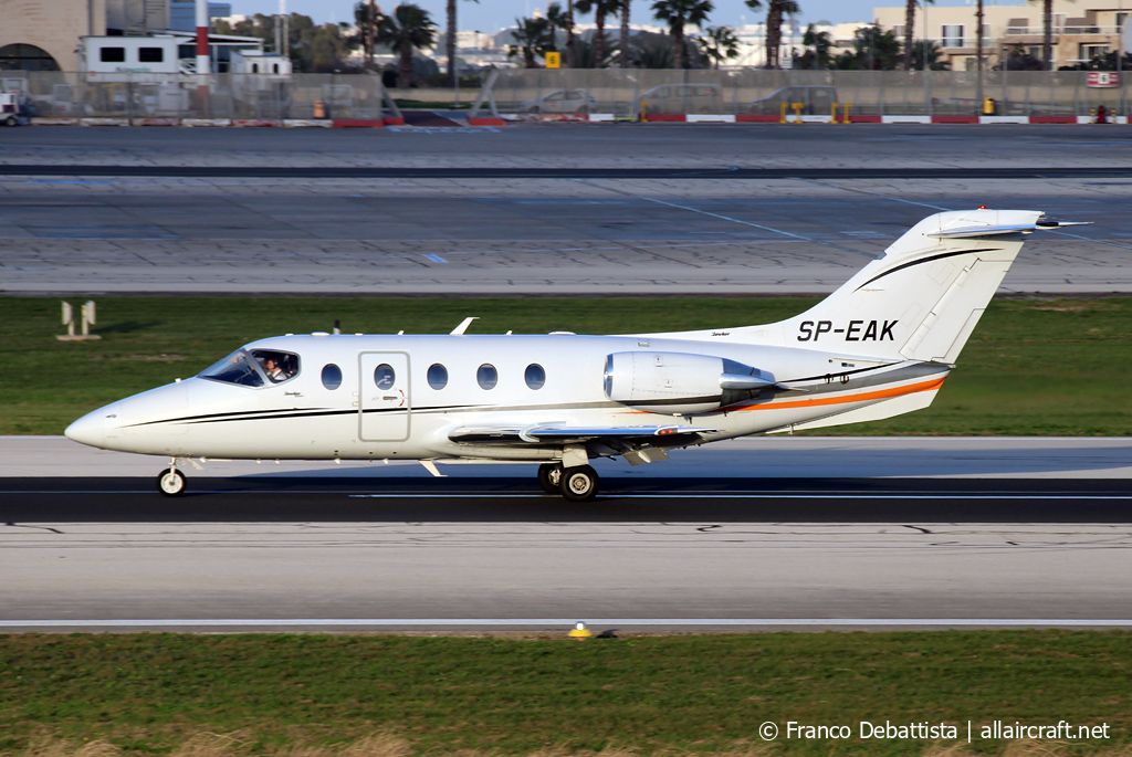 SP-EAK · Raytheon 400A Beechjet · (MLA / LMML)
