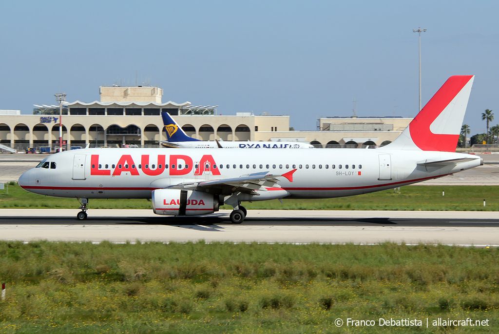 9H-LOY (2161) 2004 Airbus A320-232