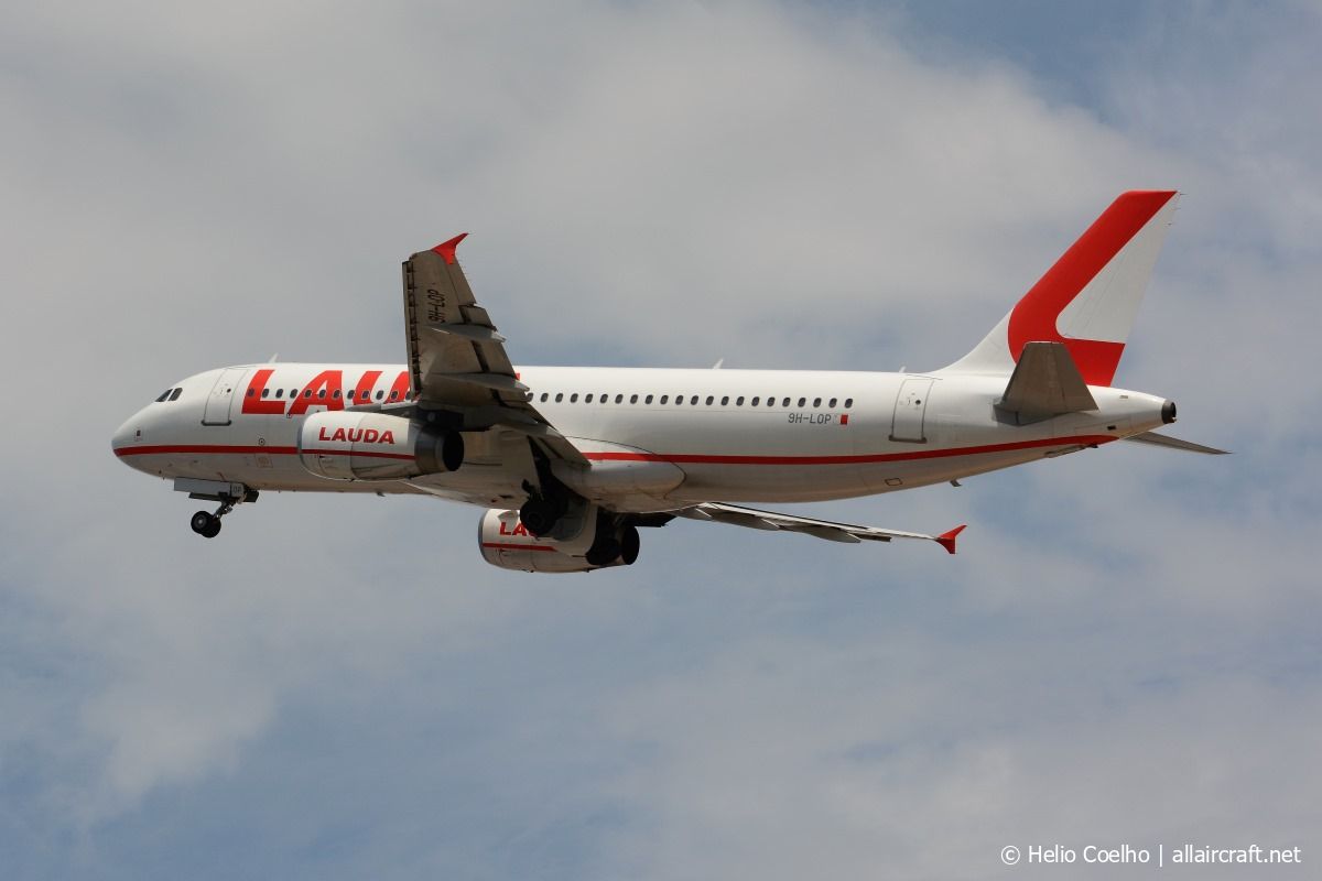 9H-LOP · Airbus A320-232 · (FAO / LPFR)