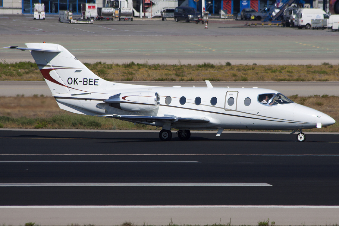 OK-BEE (RK-293) 2000 Raytheon 400A Beechjet