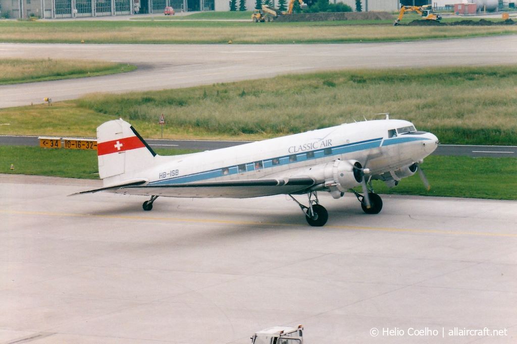 HB-ISB (4666) 1942 Douglas DC3C-S1C3G