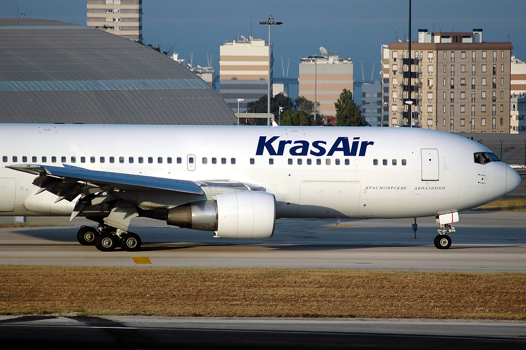 EI-GAA (23179) 1984 Boeing 767-266