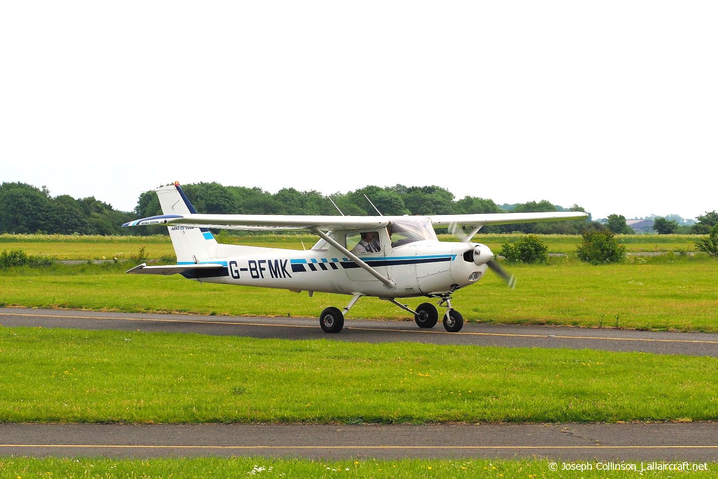 G-BFMK (0344) 1978 Reims-Cessna FA152