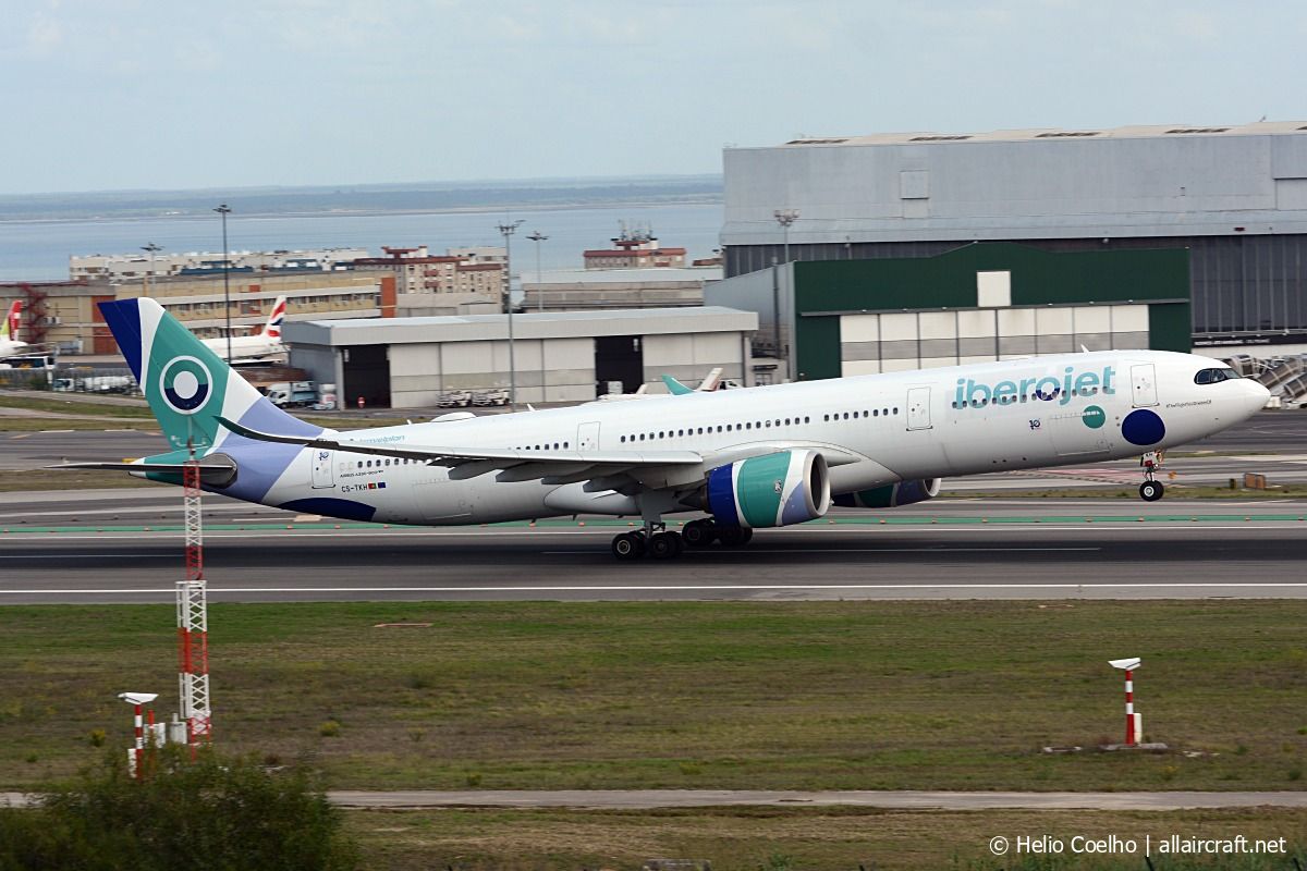 CS-TKH (1963) 2020 Airbus A330-941