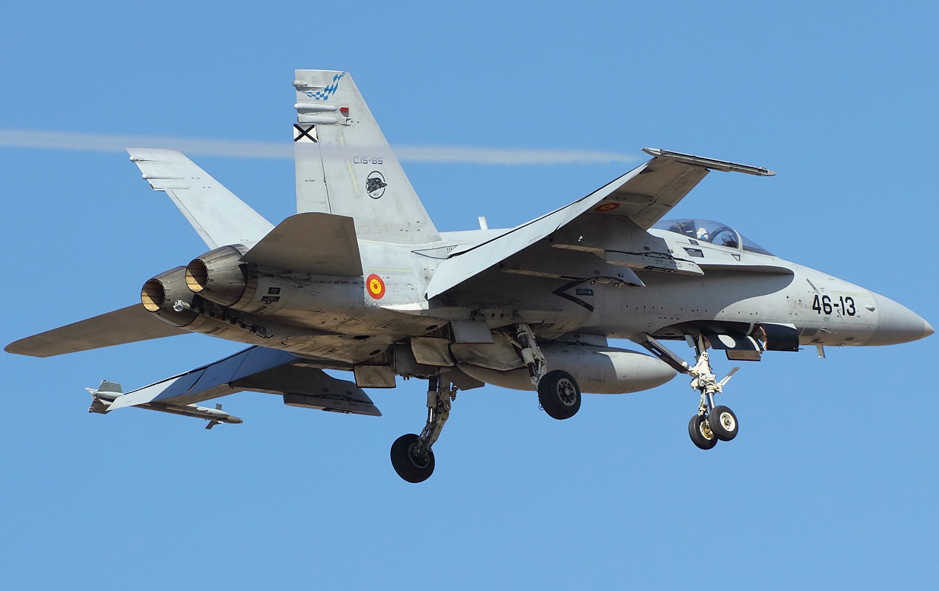 C.15-85 · McDonnell Douglas EF-18A Hornet · (LPA / GCLP)