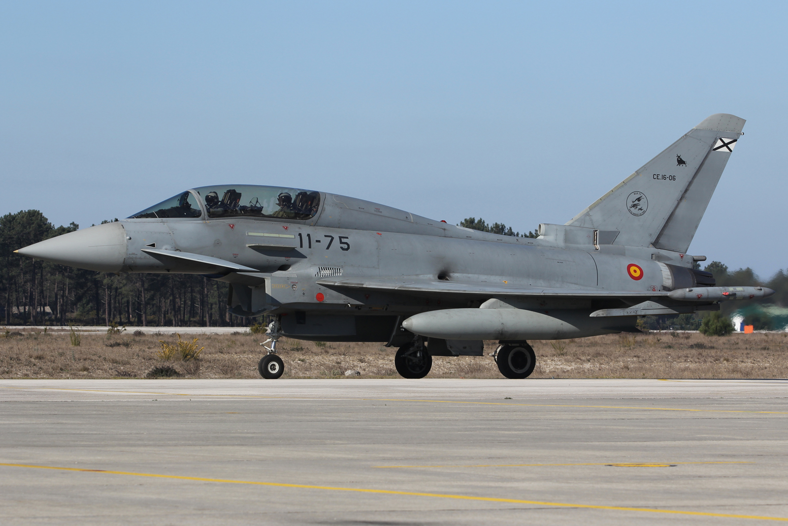 CE.16-06 · Eurofighter EF-2000 Typhoon T · (LPMR)