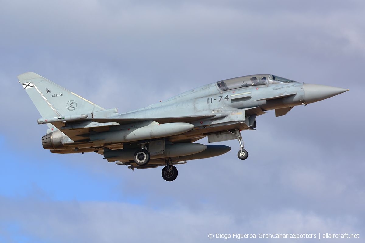 CE.16-05 · Eurofighter EF-2000 Typhoon T · (LPA / GCLP)