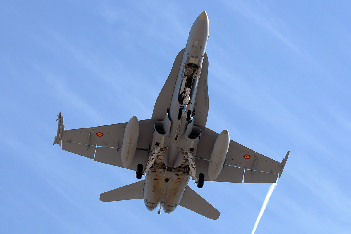 C.15-90 / 46-18 · McDonnell Douglas F/A-18A Hornet · (LPA / GCLP)