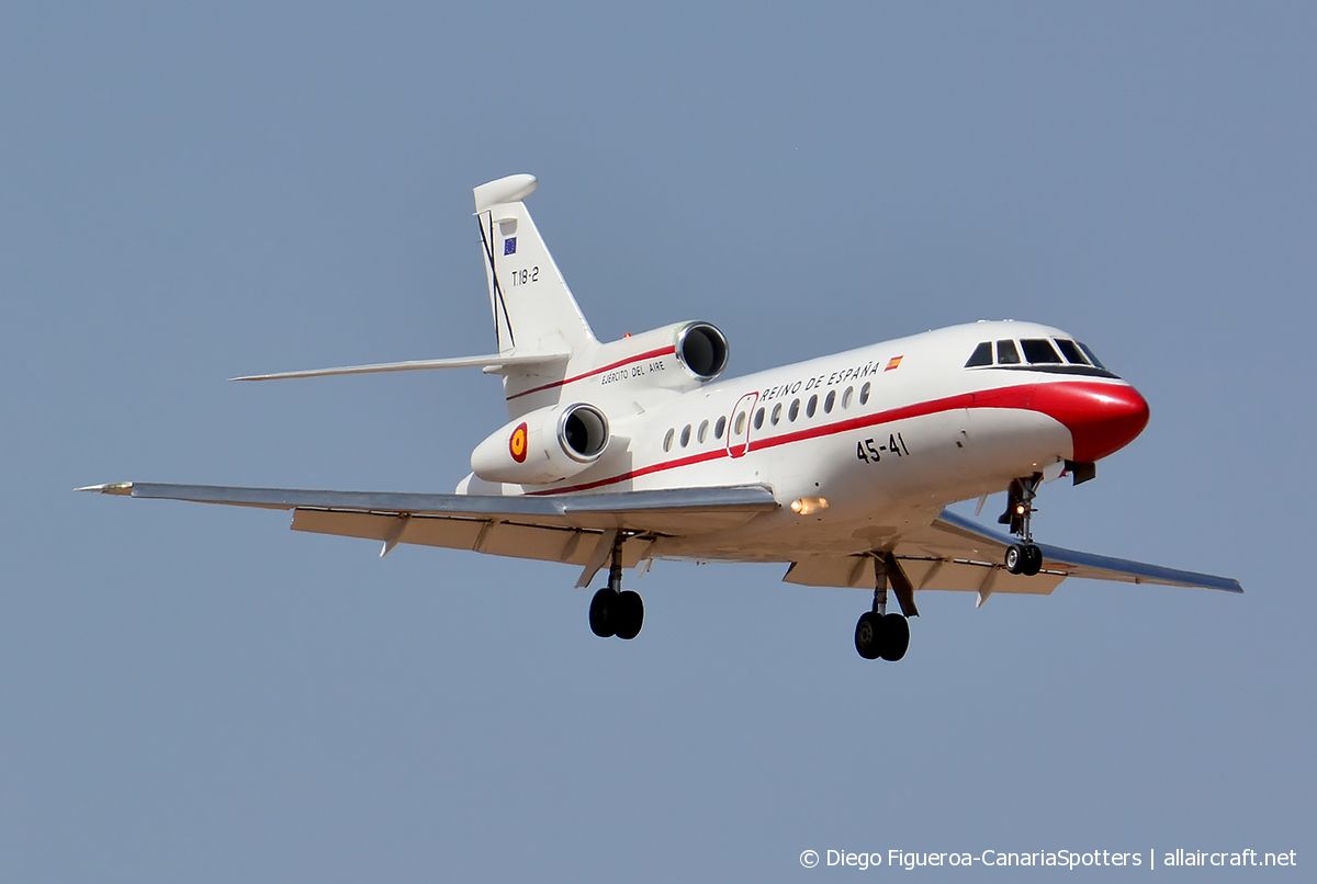 T.18-2 (90) 1991 Dassault Falcon 900B