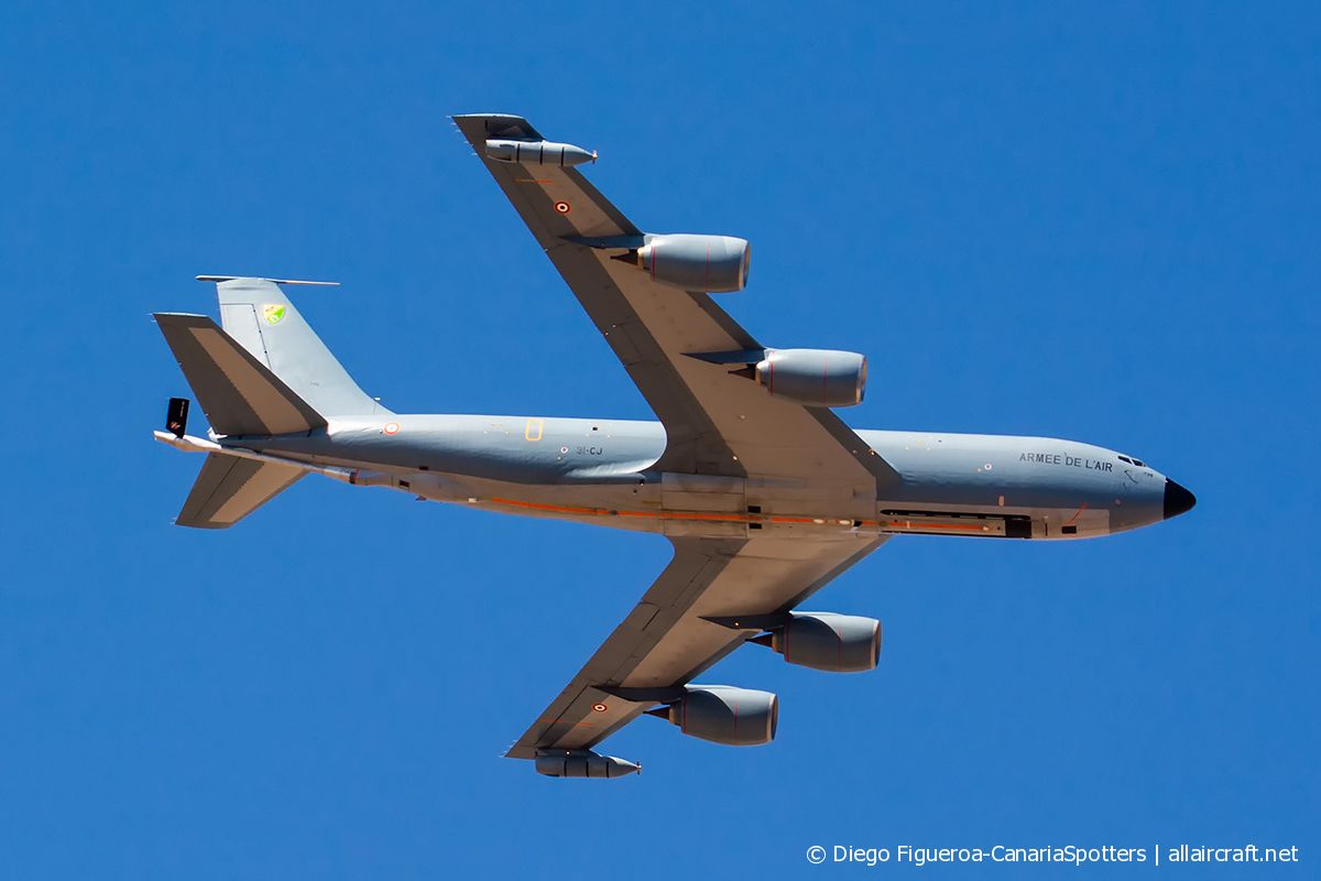 738 · Boeing C-135FR Stratotanker · (LPA / GCLP)