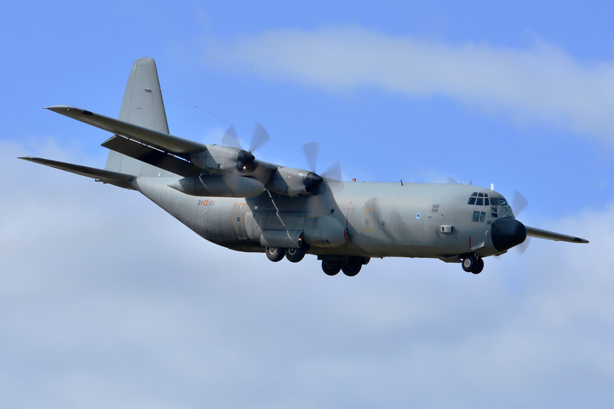 TL.10-01 / 31-01 · Lockheed C-130H-30 Hercules · (LPA / GCLP)