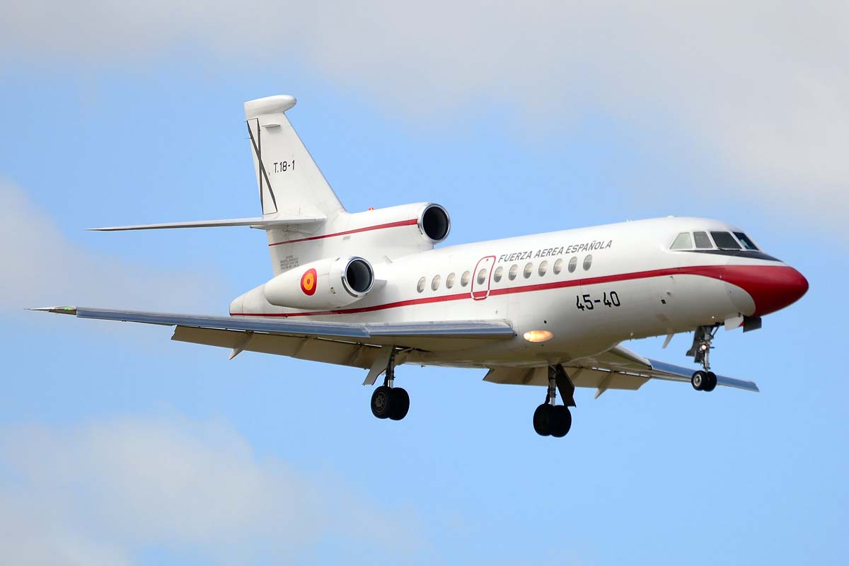 T.18-1 · Dassault Falcon 900B · (LPA / GCLP)