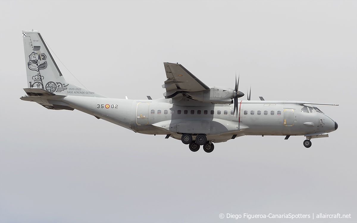 T.21-02 / 35-02 (EA03-02-003) CASA C-295M