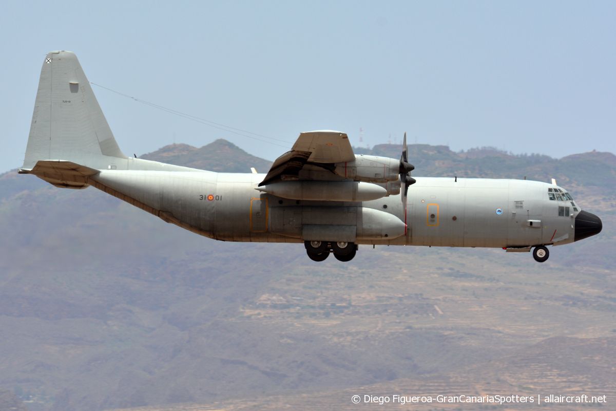 TL.10-01 / 31-01 Lockheed C-130H-30 Hercules